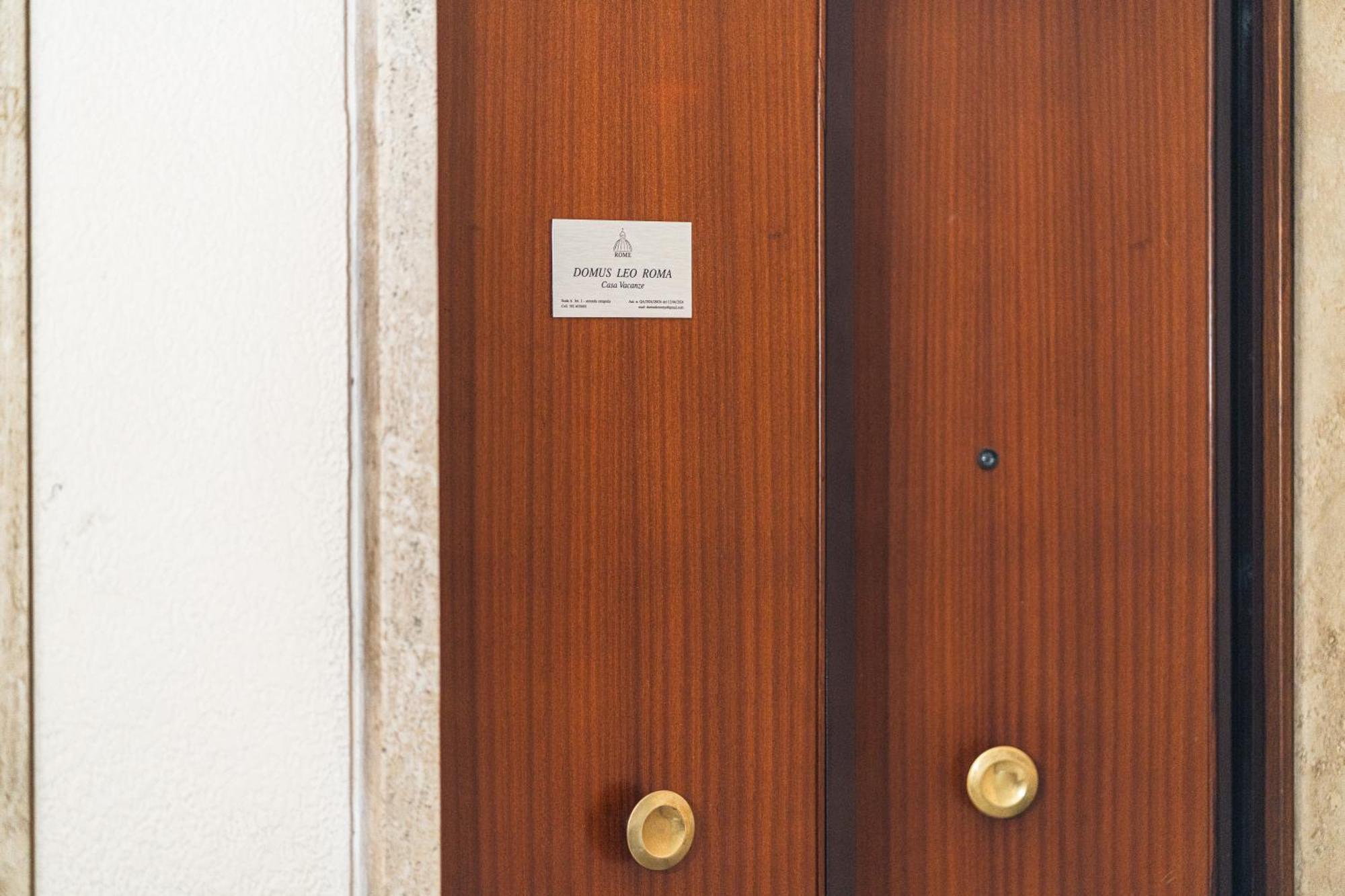 Domus Leo Roma Apartment Exterior foto